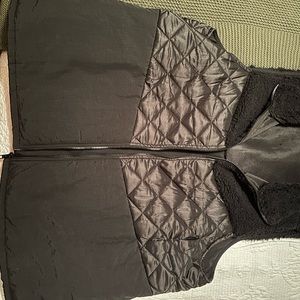 Women’s quilted faux fur vest
